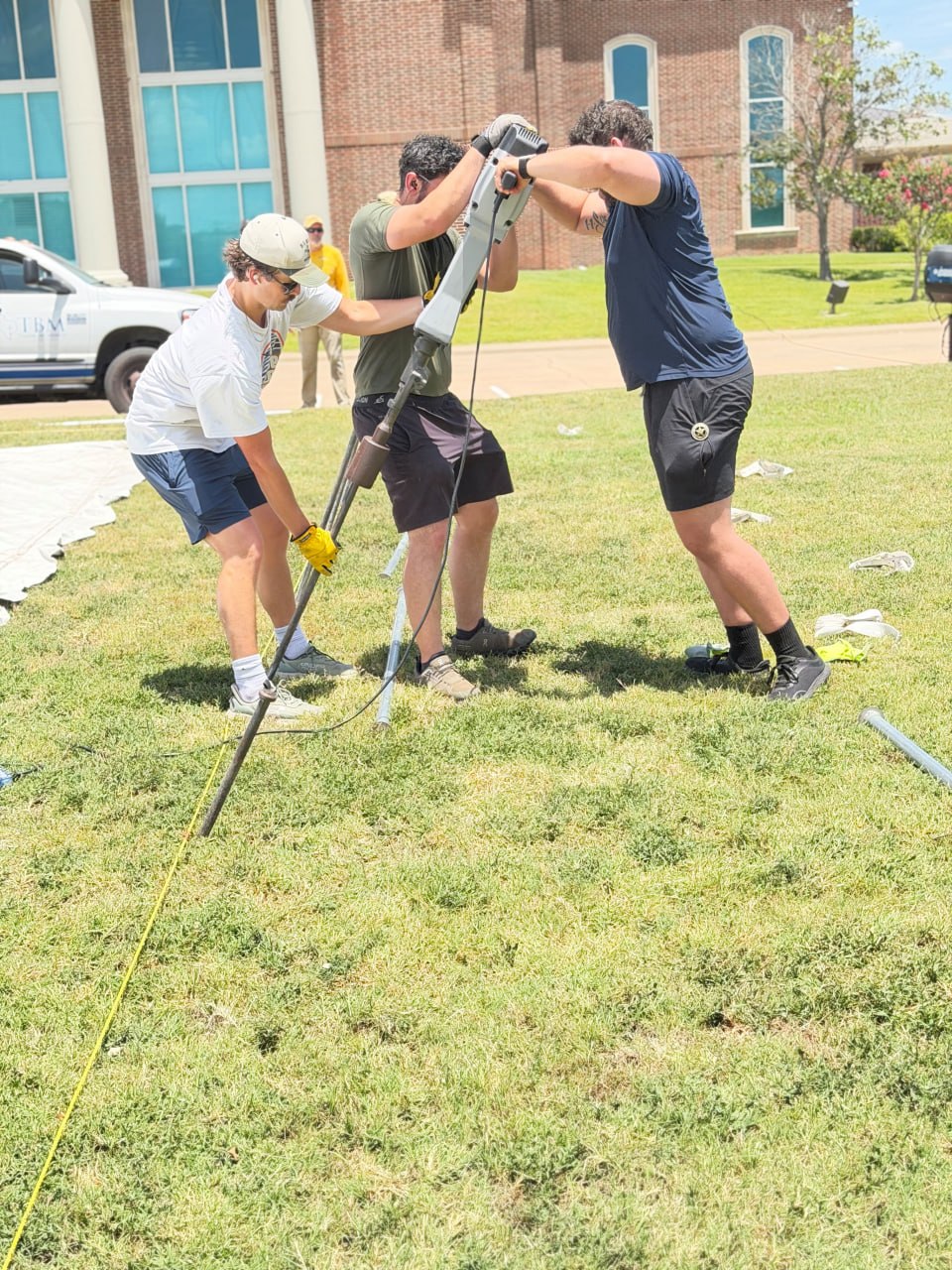 Volunteers securing the ECDR ministry tent outside Hillcrest Baptist Church in Cedar Hill, Texas.